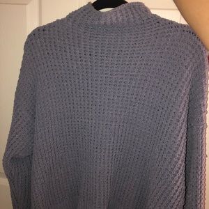 American Eagle women’s sweater